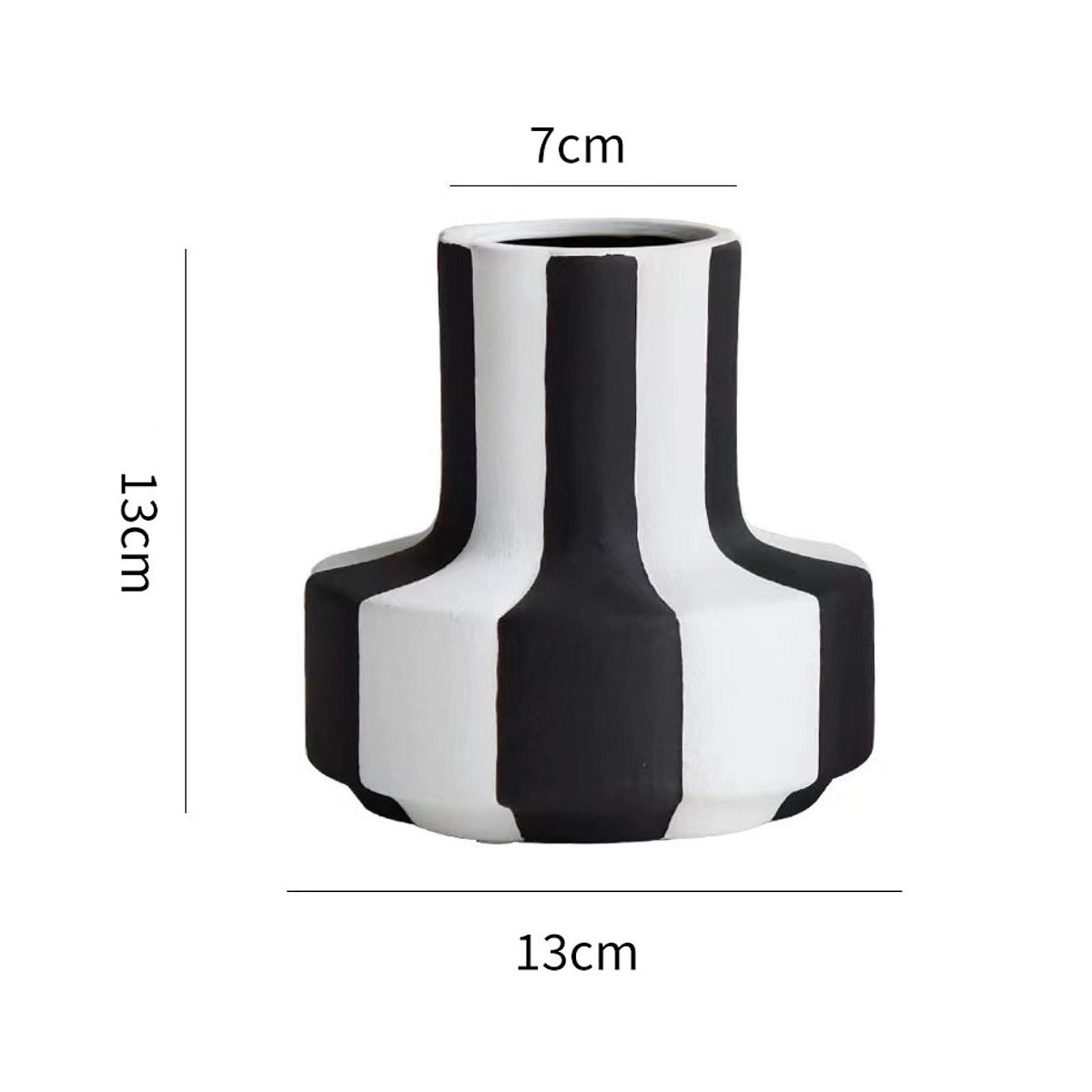 Desk Setup Minimalist - Vase à plantes élégant à rayures